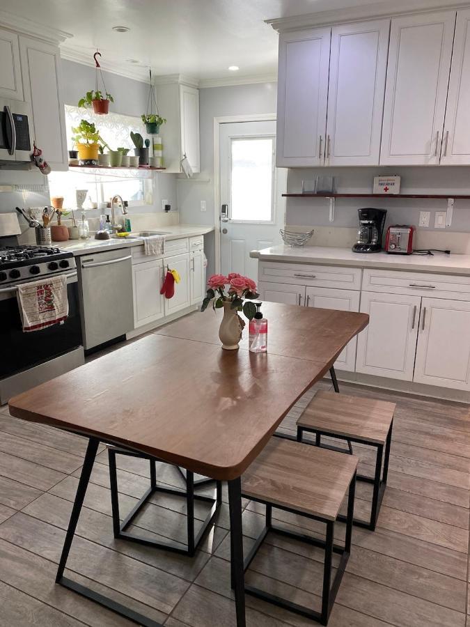 Private Room In La With Free Wifi And Tv With Shared Kitchen Los Angeles Buitenkant foto