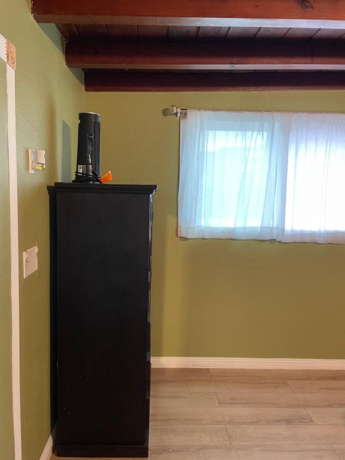 Private Room In La With Free Wifi And Tv With Shared Kitchen Los Angeles Buitenkant foto
