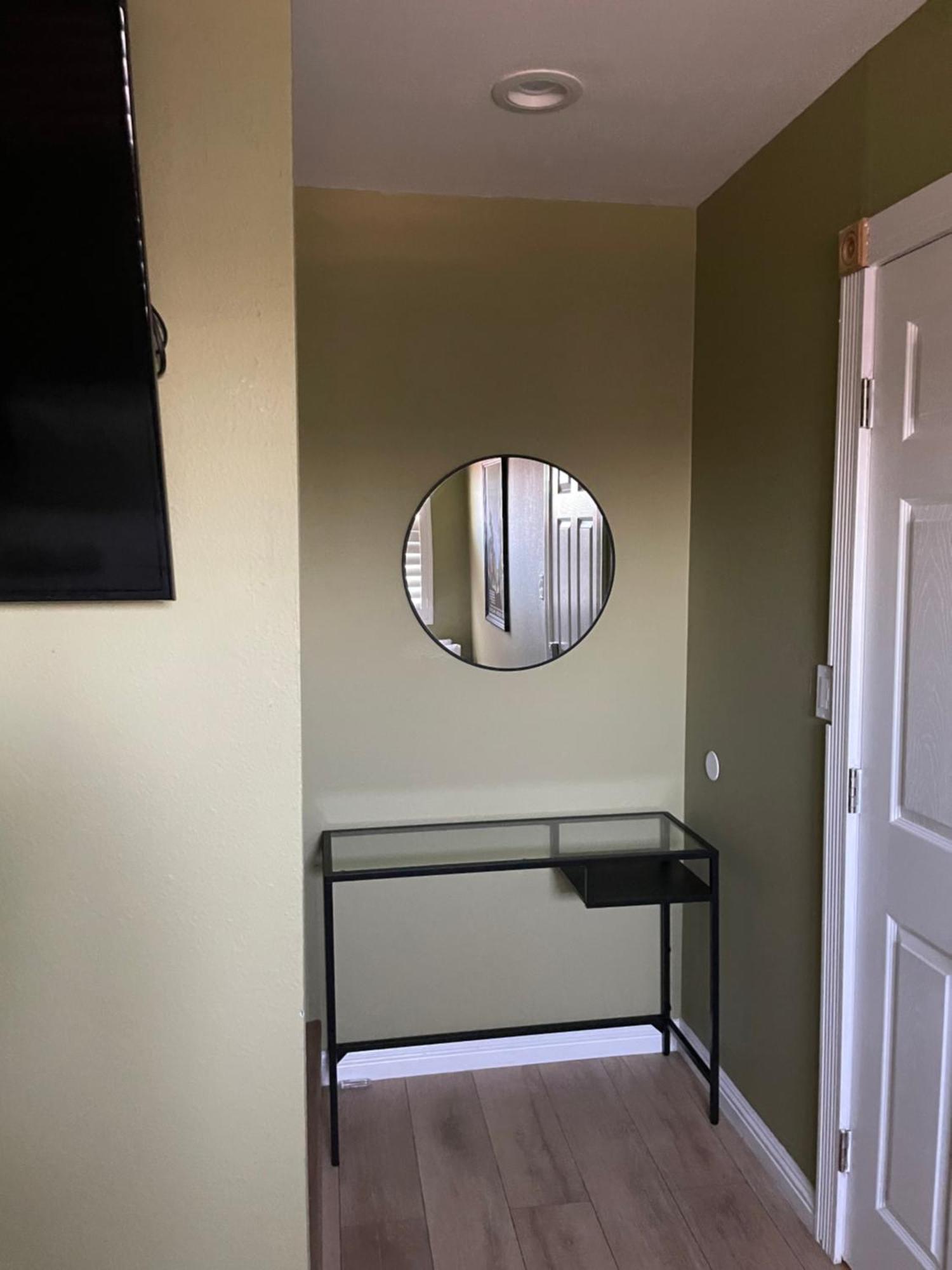 Private Room In La With Free Wifi And Tv With Shared Kitchen Los Angeles Buitenkant foto